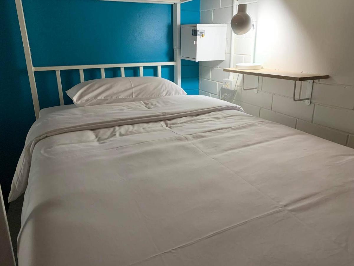 Naisang Hostel Чумпхон Экстерьер фото
