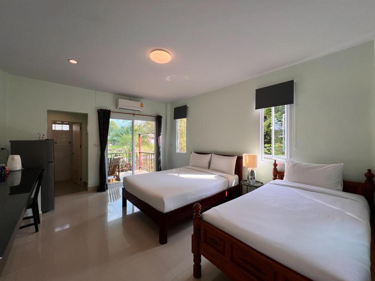 Naisang Hostel Чумпхон Экстерьер фото